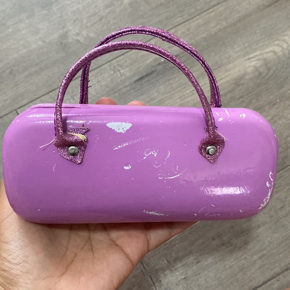 Trolls Glasses Case - Picture 3 of 4